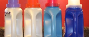 Habt ihr vor, leere Reinigungsmittel-Flaschen wegzuwerfen? Wenn ihr diese genialen Ideen seht, wird euch klar, dass dies ein Fehler wäre!